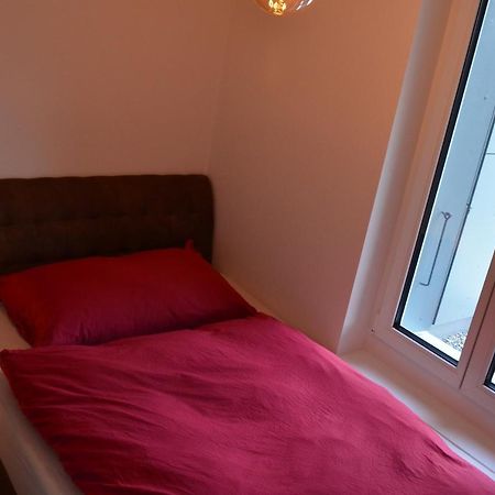 Guesthouse Meitschi Thun - Contactless Self Check-In Екстериор снимка